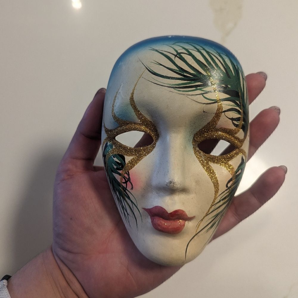 Vintage Italian Ceramic Venetian Glitter Mardi Gras Wall Decor Mask - Picture 3 of 6